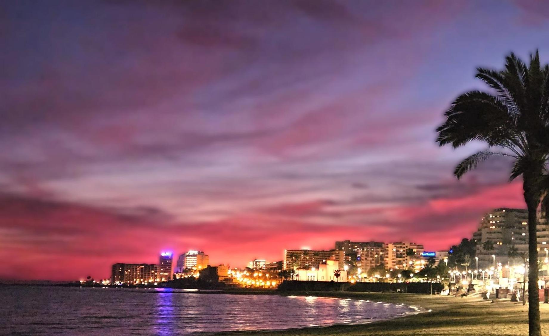 Benal Beach Vibe Benalmádena Eksteriør bilde
